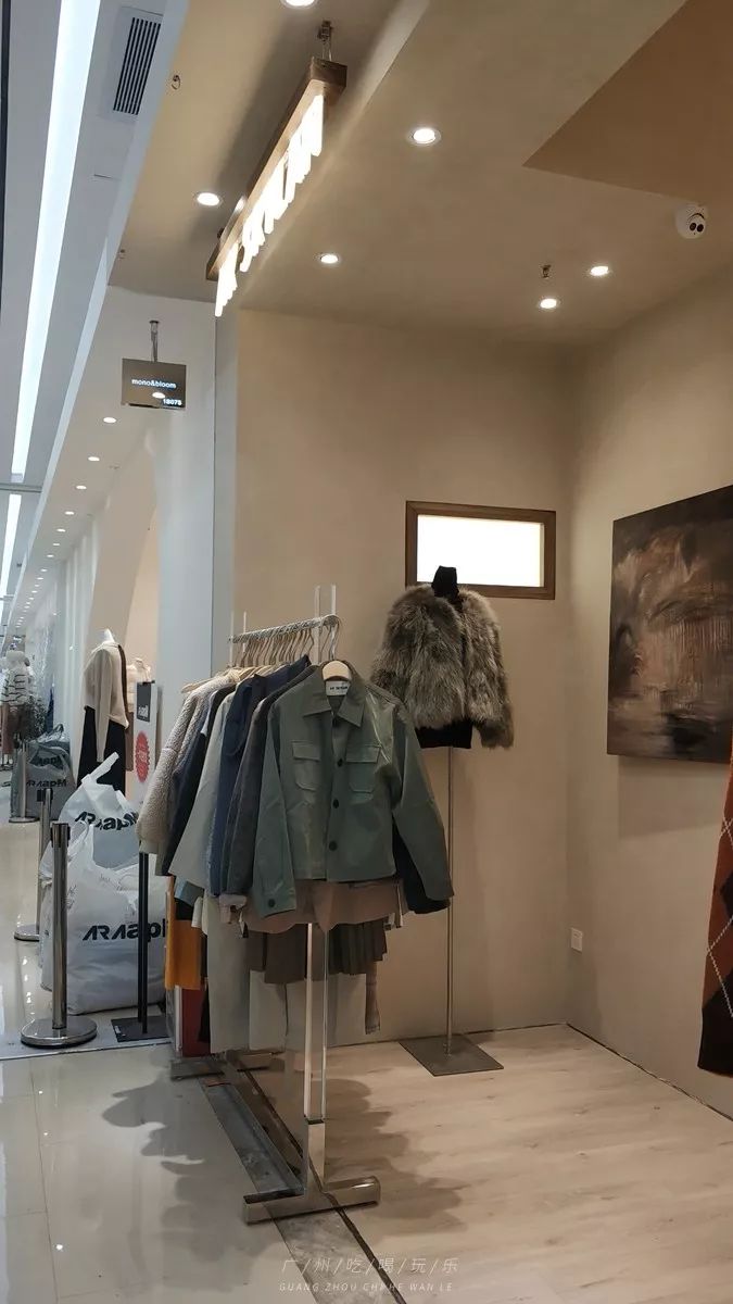 韩国东大门服装批发有几个大楼,广州韩国东大门服装批发拿货