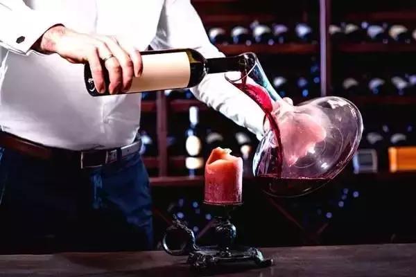 真正有效的醒酒器,如何正确选择醒酒器