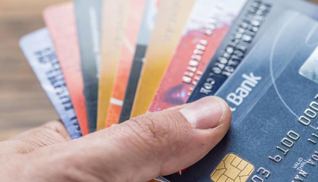 办银行卡时，要开通短信通知吗？教你一招，省去通知服务费