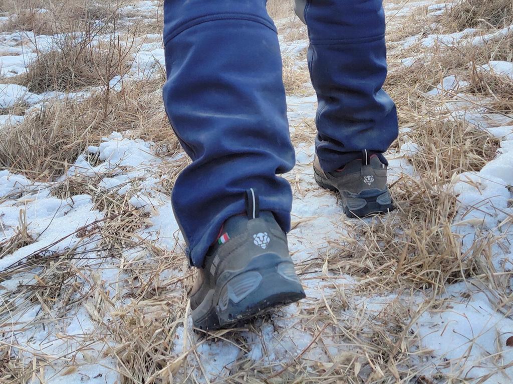 图途绿巨人鞋,轻便且防水的5款大牌男士登山鞋