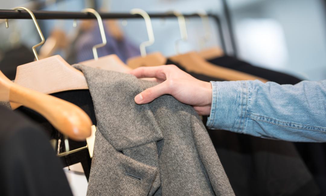 一件很有调性很有档次的男装,怎样选择一款好的男装