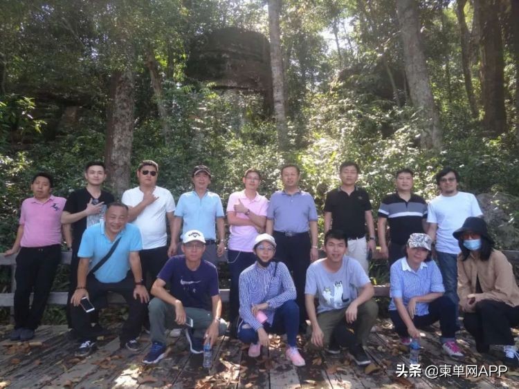 鏌煍瀵ㄨタ娓噾閾舵咕鏂板煄,鏌煍瀵ㄨタ鍝堝姫鍏嬪煄甯傝タ娓噾閾舵咕