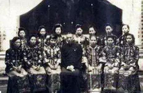 争做姨太太营销,争做姨太太的意思