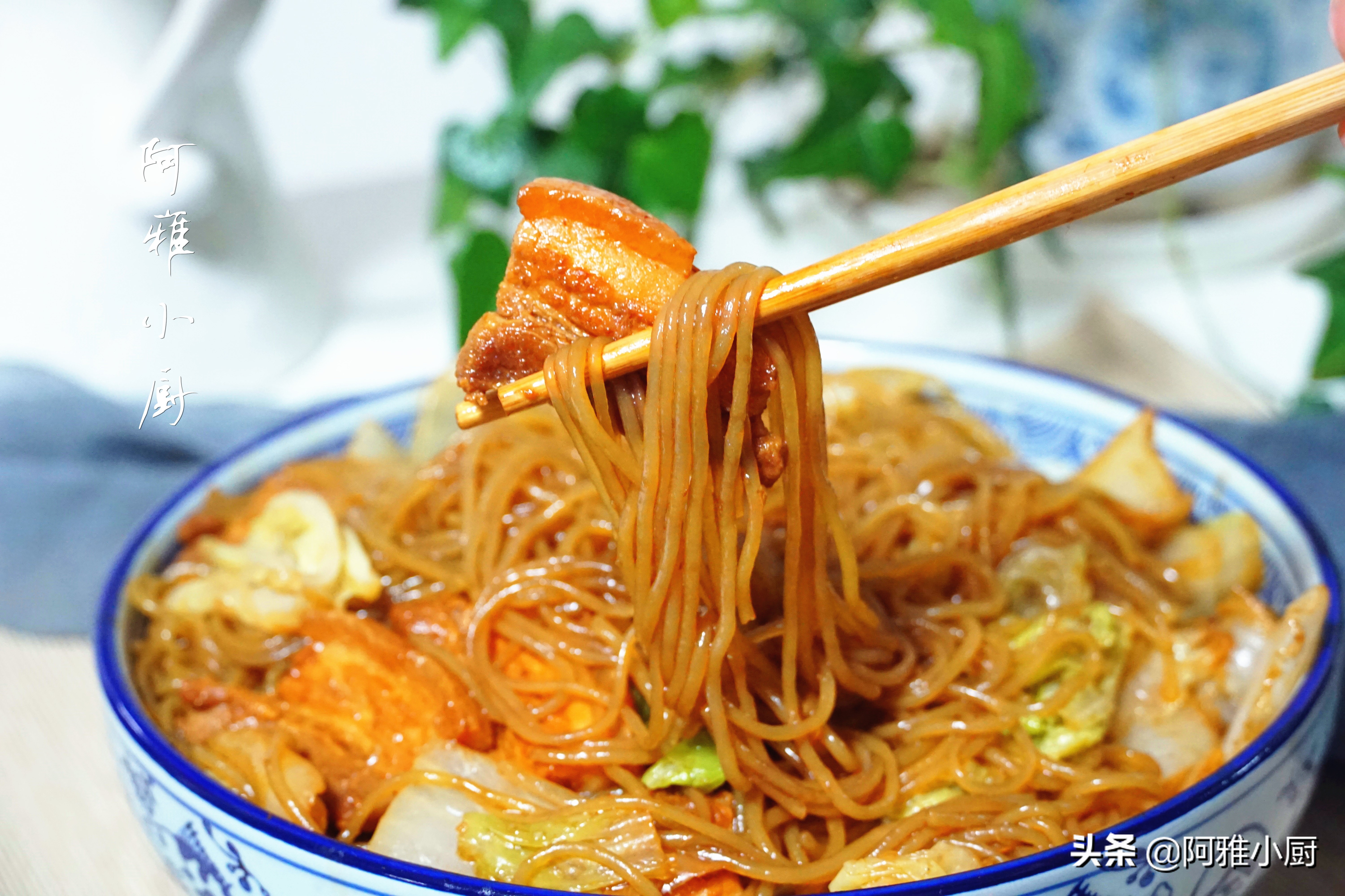 冬天家常菜100道白菜炖粉条,暖胃又下饭的白菜炖粉条