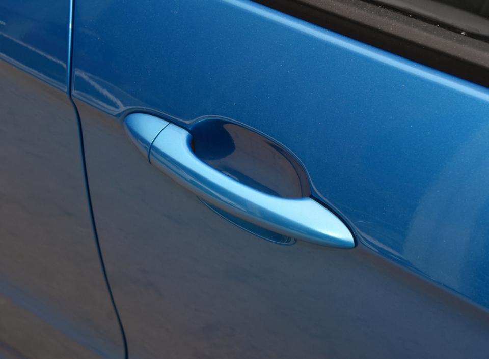 艾瑞泽5plus买1.5l还是1.5t,艾瑞泽5机油加5w-30好还是5w-40好