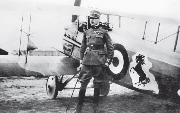 保时捷和法拉利标志的马一样吗,法拉利唯一的对手保时捷