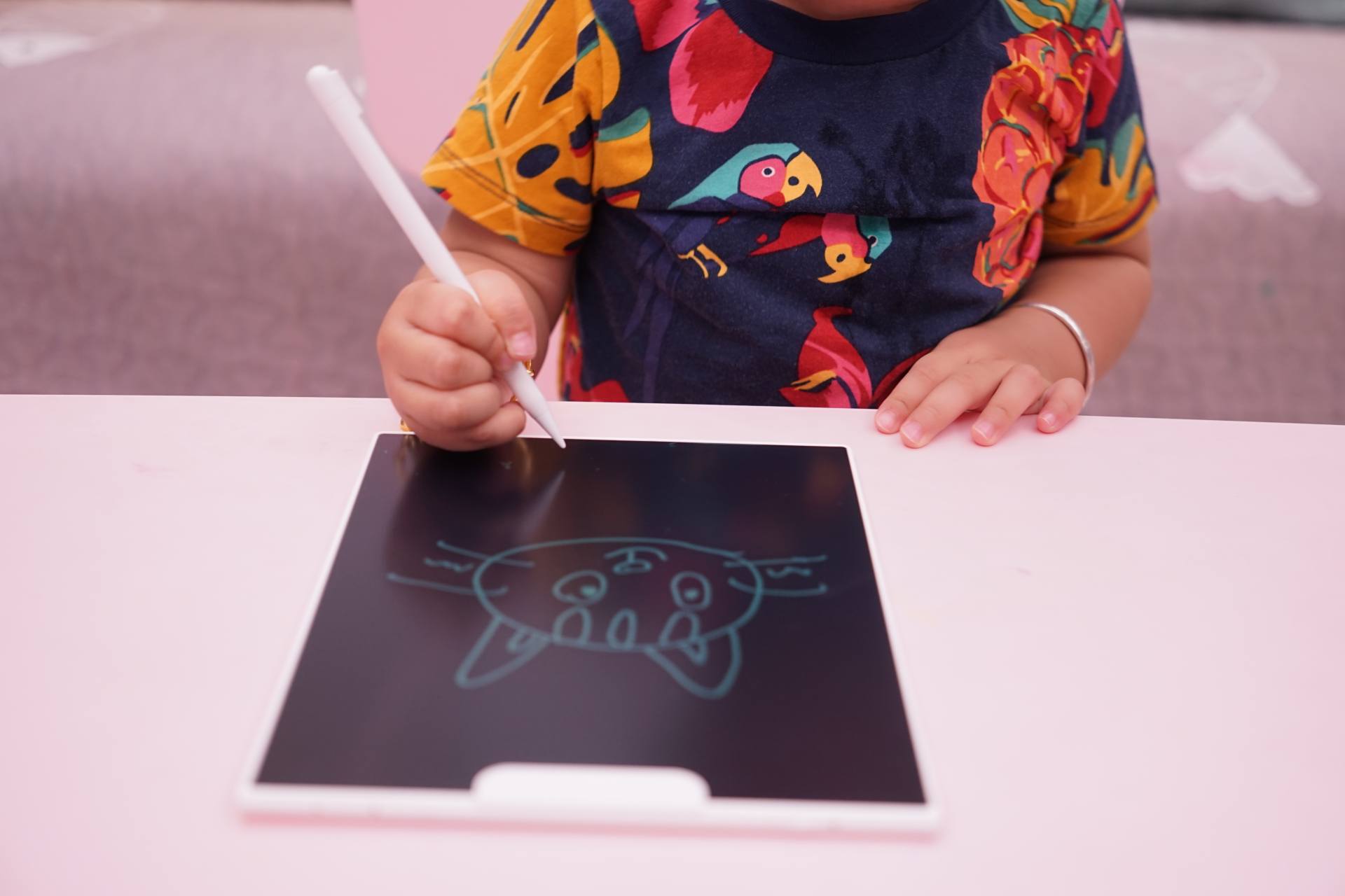 熊孩子智能机器人,熊孩子机器人课