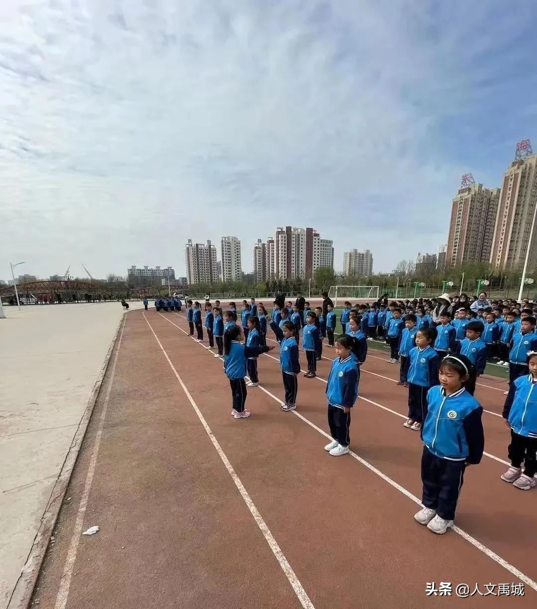 潼关县岳渎小学队列队形比赛,禹城泺清河小学运动会