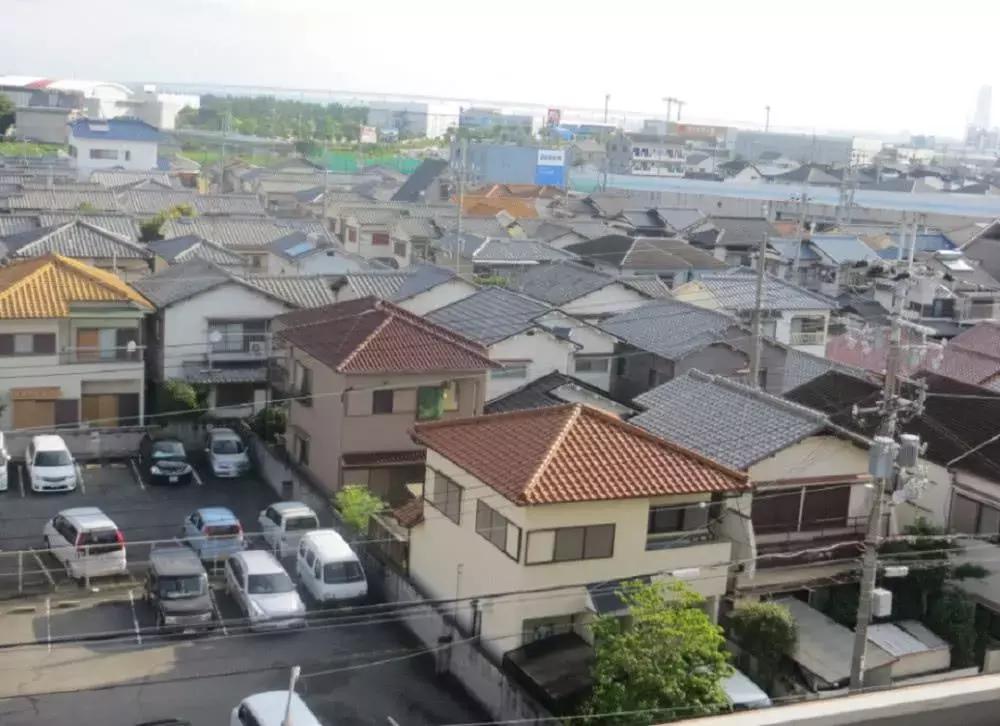 在日本穷人住别墅富人住公寓,日本的一户建真的是穷人住的吗