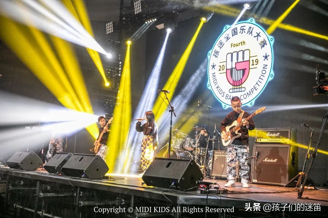 “想要个舞台证明自己，让你听到我们坚持梦想的声音”