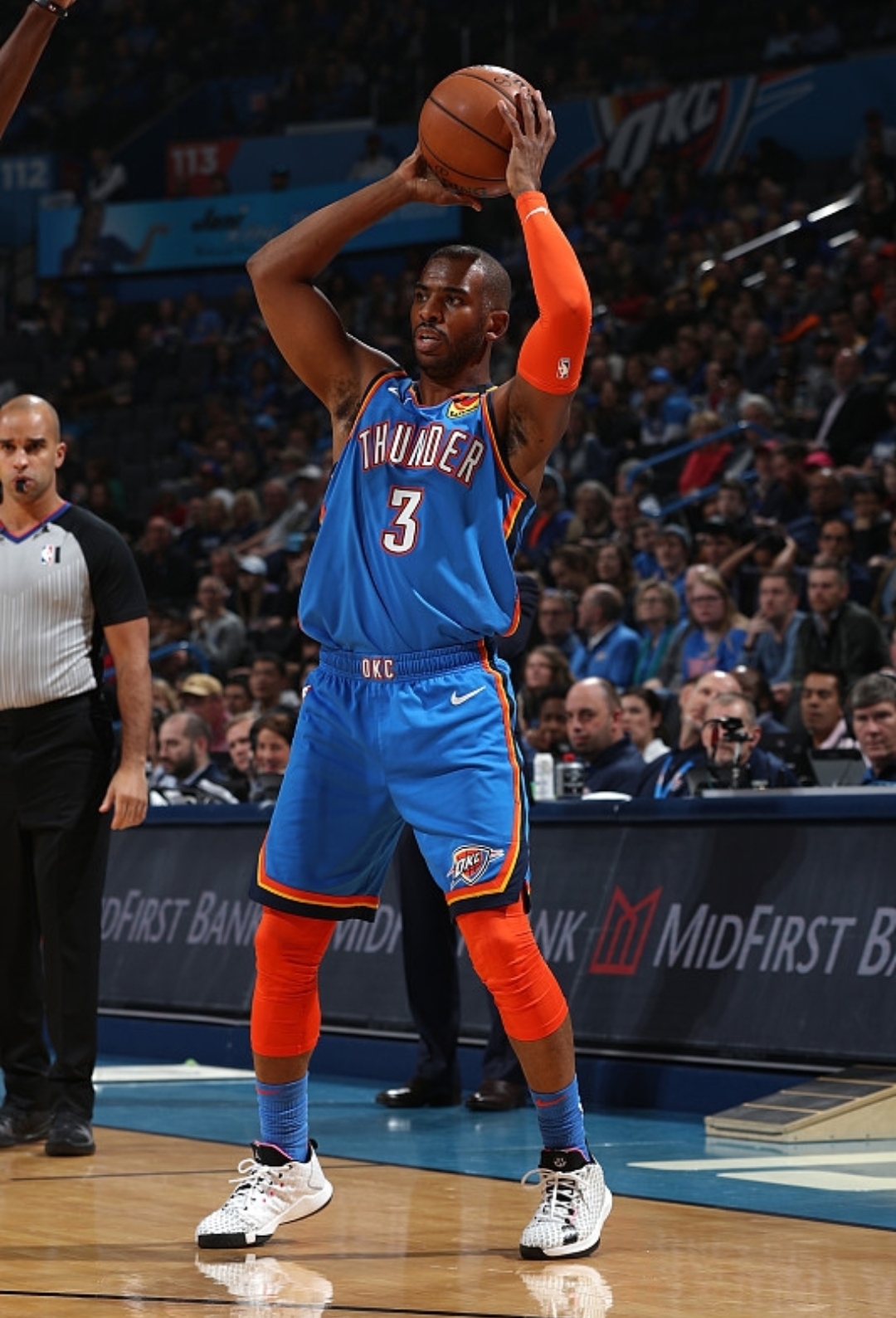 球鞋上脚展示,球鞋上脚集锦空砍成群难阻失利