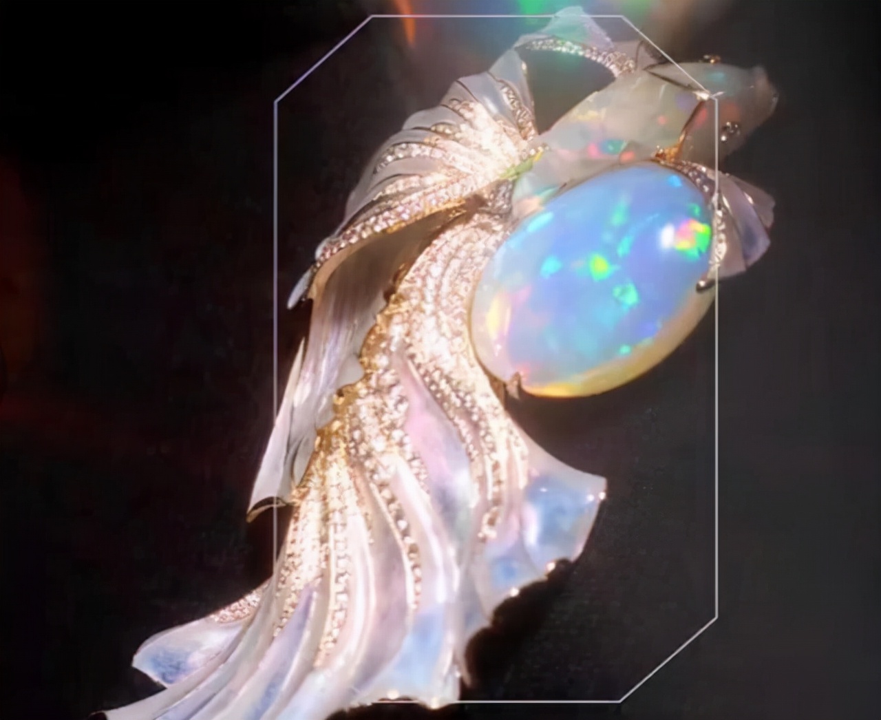 将鱼之美在首饰上完美演绎,宝诗龙仙气缭绕,国风首饰意境优美