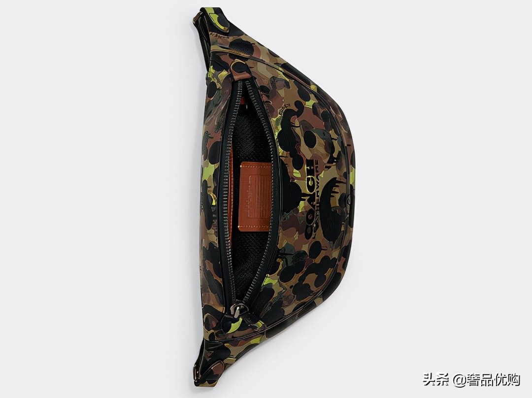 coach迷彩外套,coach最新早秋款卫衣