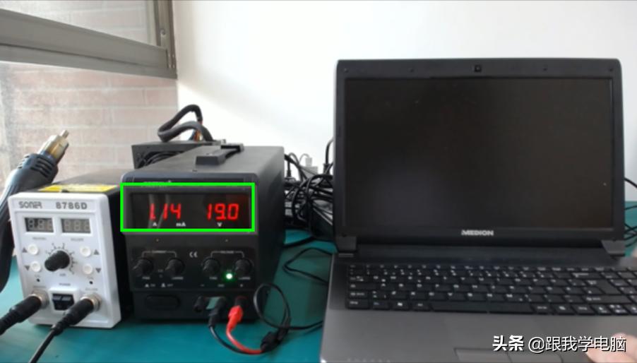 联想小新潮7000充电灯不亮不开机,联想笔记本不充电怎么回事