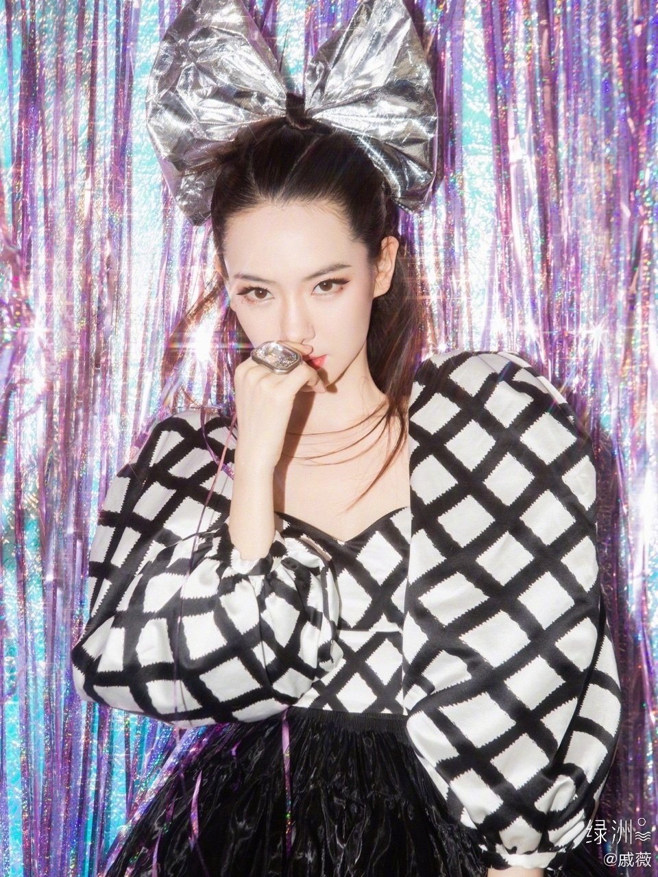 你的少女梦需要一款蝴蝶结，快get戚薇吴映洁Jennie赵露思同款吧