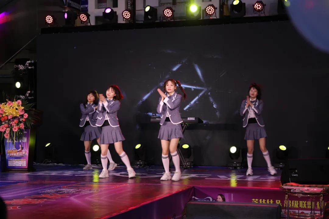 芝华仕头等舱沙发南京实体店,芝华仕头等舱沙发盛大开业优惠