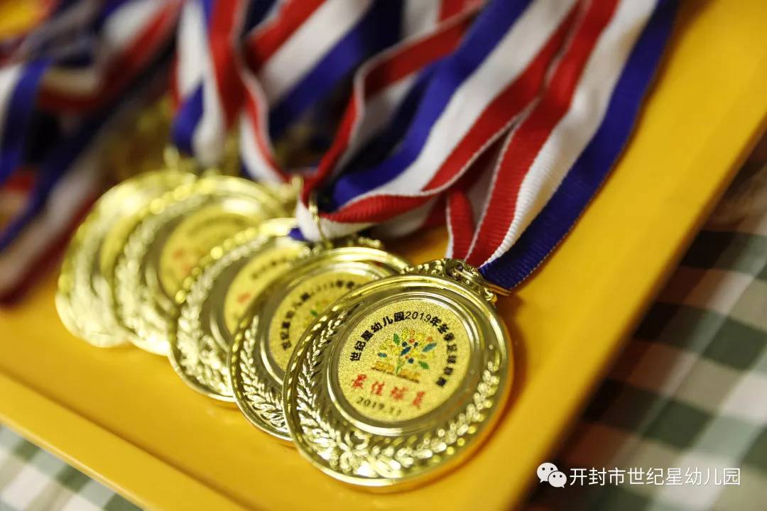 幼儿园足球运动,运动速度与激情