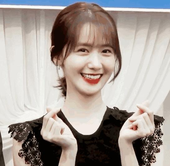 林允儿冻龄,林允儿刚出道自我介绍