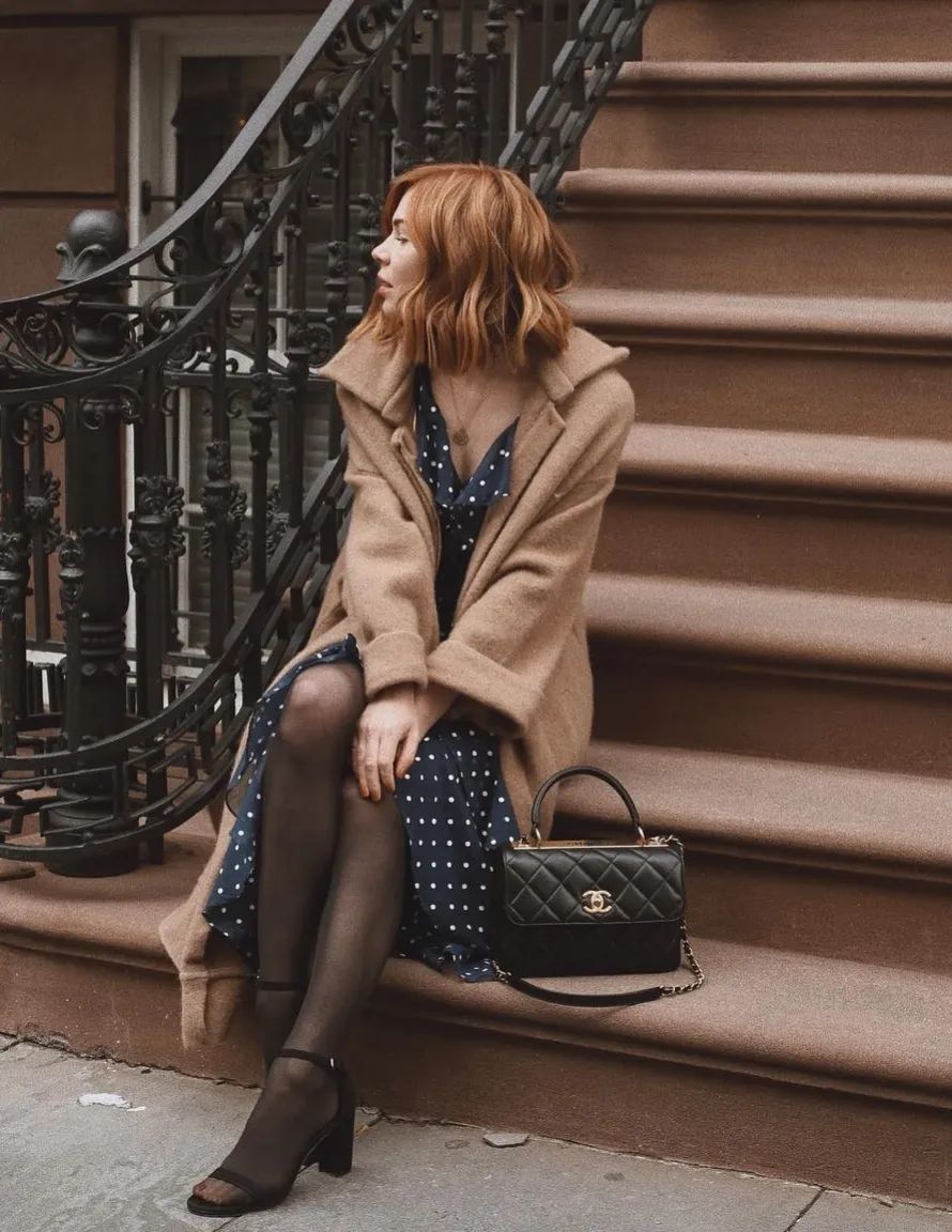 你还在买这么贵的大衣吗,买了件比较贵的大衣有些后悔