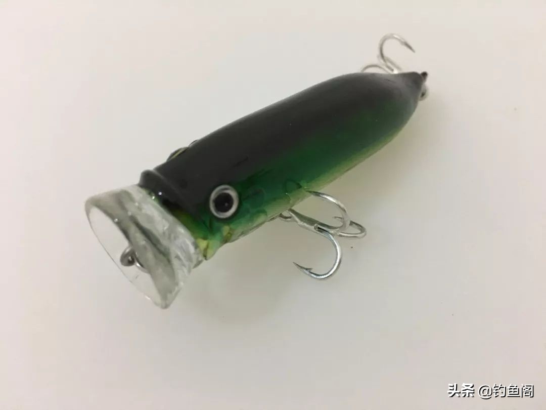 路亚黑鱼雷蛙与主线的连接方法,路亚钓黑鱼雷蛙的方法与技巧