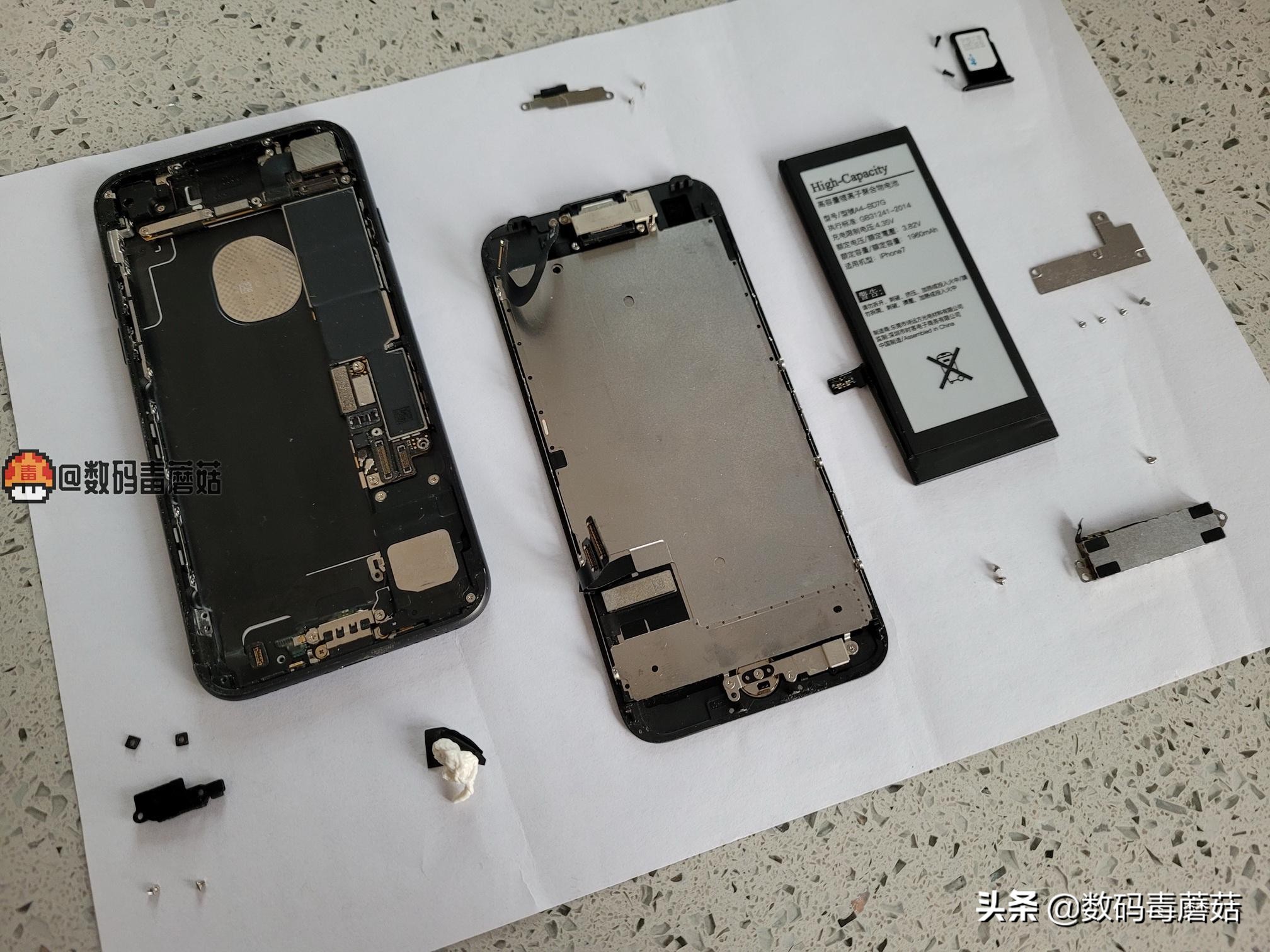 白捡一台无振动+无声音+弯的iPhone7，盘它