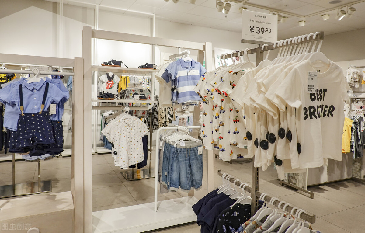 开个童装品牌折扣店如何,经营好一家品牌童装折扣店