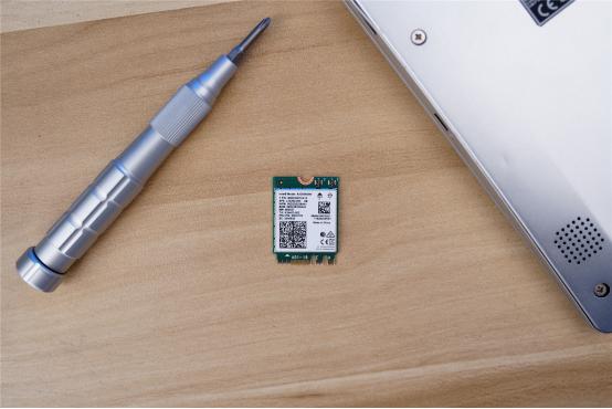 笔记本单频网卡可以换双频网卡吗,笔记本电脑换个网卡多少钱一个