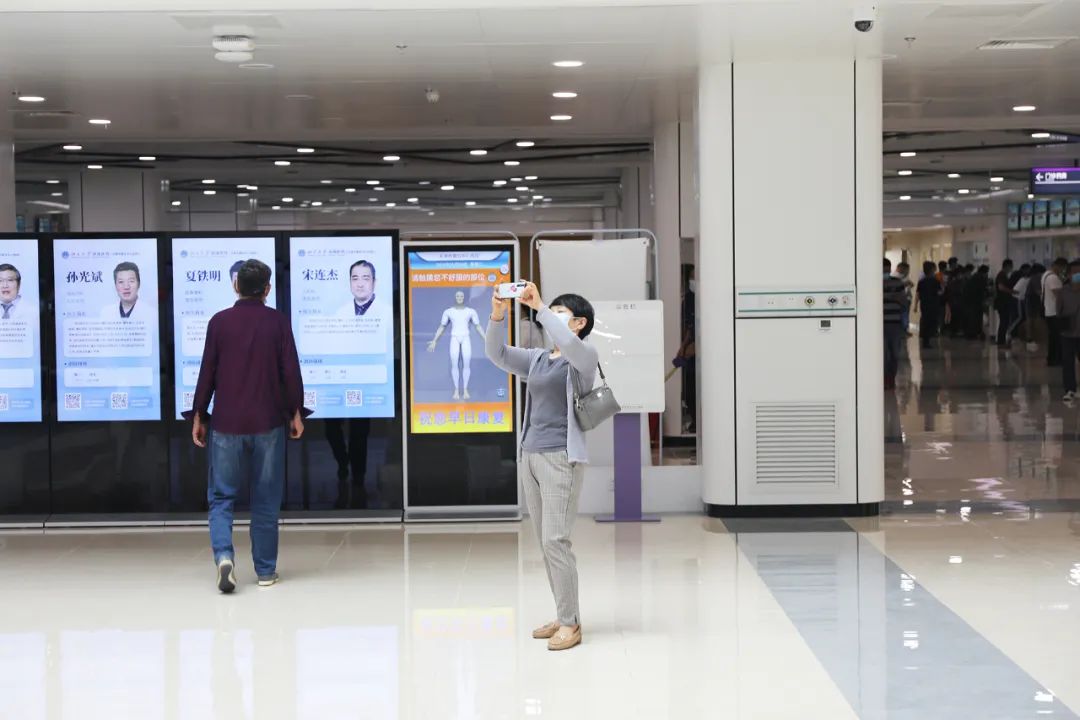 就医环境超级棒！北京大学滨海医院新门诊今日开诊啦