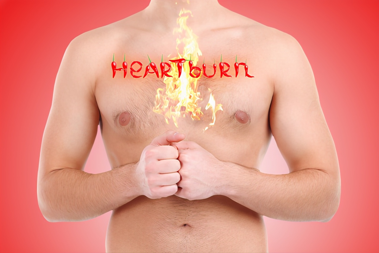 吃过饭就胸闷是冠心病吗,冠心病吃饱了为什么总是胸闷