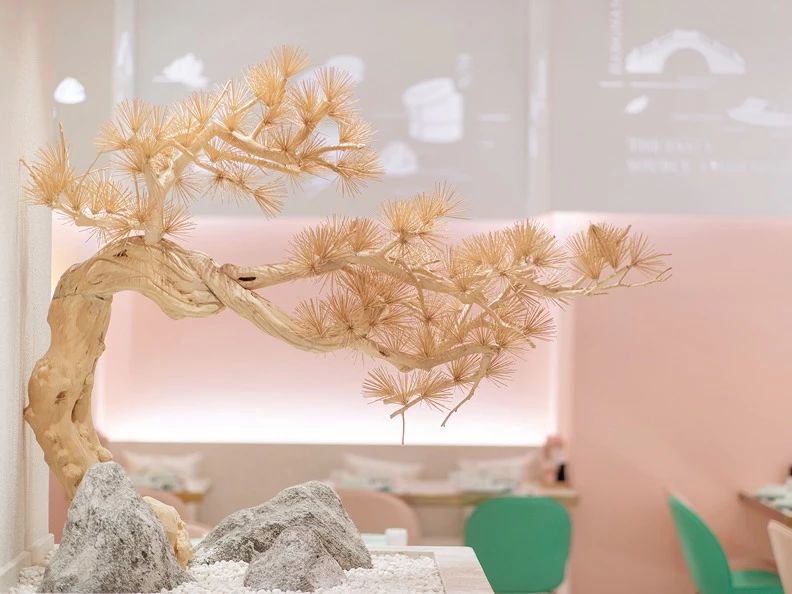 经典案例|董小婉、谭福锅、卢家妈妈……如何炼成爆红品牌？