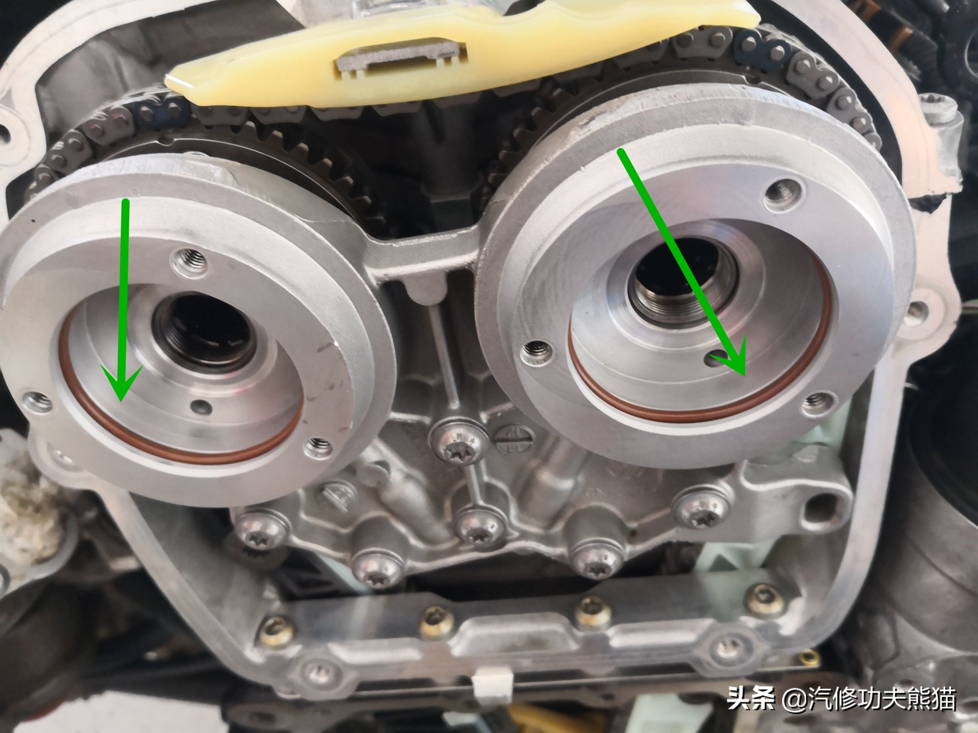 如何检测奥迪三代ea888是否烧机油,大众三代ea888发动机机油灯报警