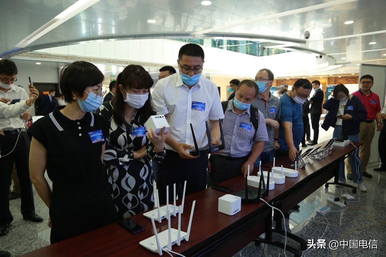 *疆新**进入三千兆服务时代