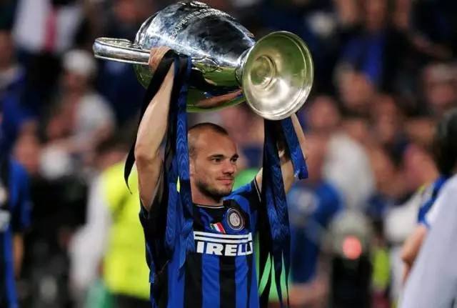 天下足球对斯内德的评价,天下足球十大感动瞬间斯内德