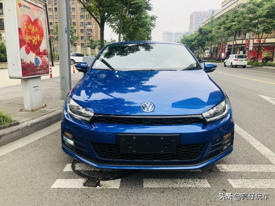 大众小钢炮尚酷启动视频,全新款大众尚酷惊艳亮相了