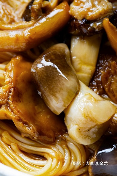 蕈油面做法,兴福寺蕈油面