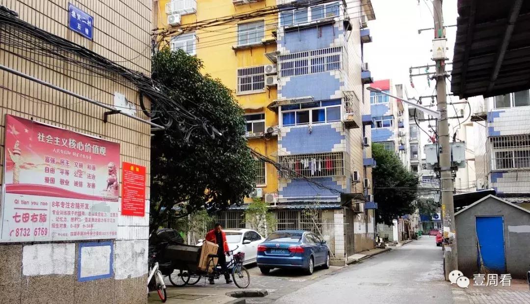 扬州老小区加装电梯工人费用,扬州老小区加装电梯