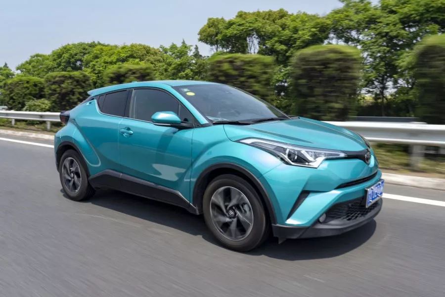 试驾丰田C-HR视频,试驾丰田c-hr