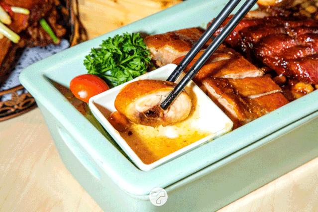 元旦来这家宝藏商场！热辣车模+街舞公演带你解锁年末购物新姿势