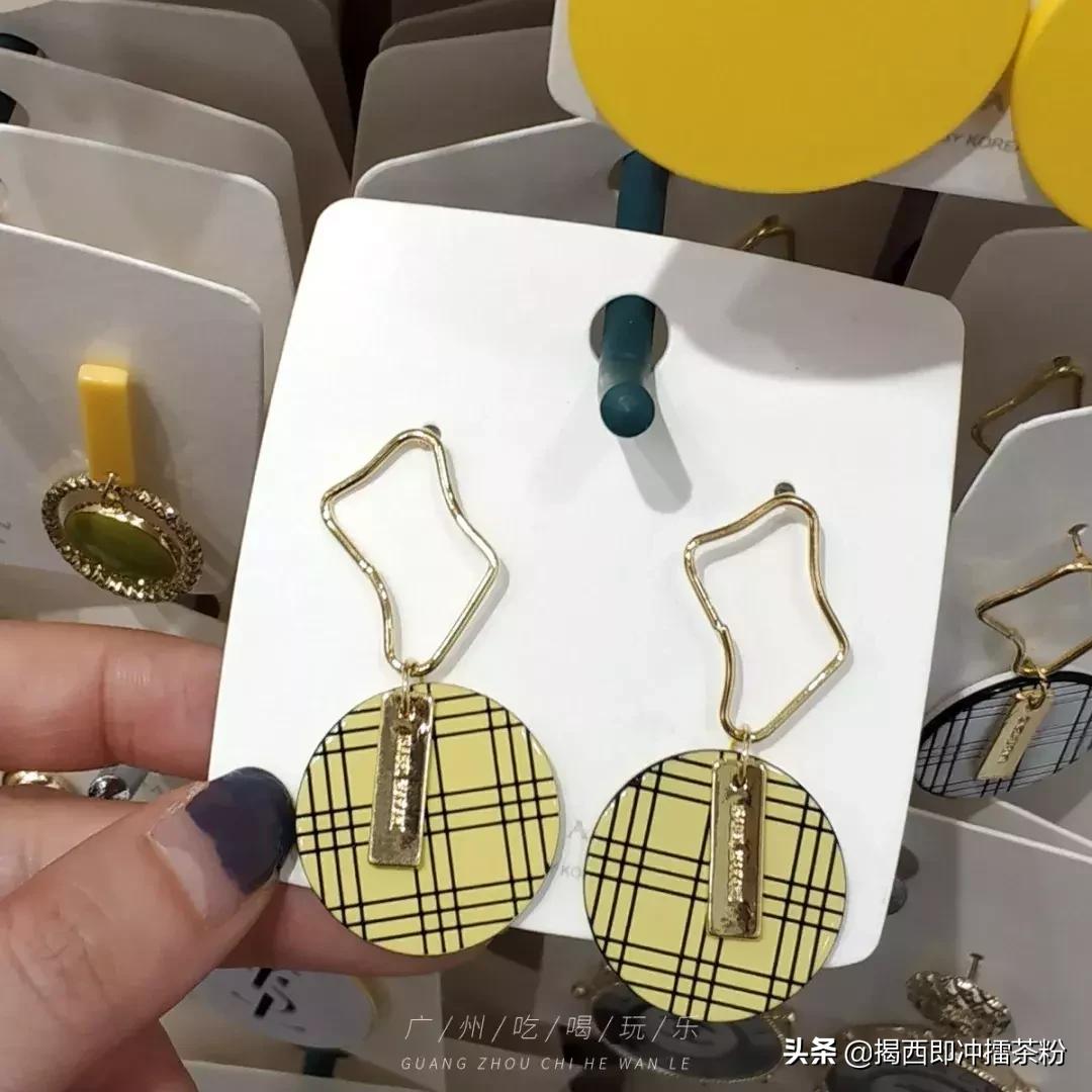 女生天堂!4.9元能淘到很多饰品!揭秘广州最大饰品城,平过淘宝