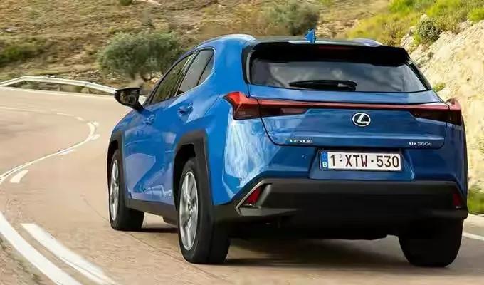 一周十大汽车要闻完整版,纯电suv奔驰2025续航1500公里