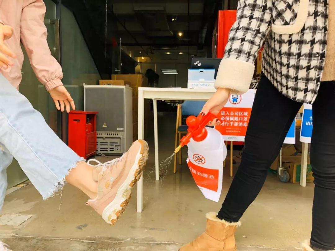 牛!易仓正式复工并推出班车、蔬肉代购等后援服务