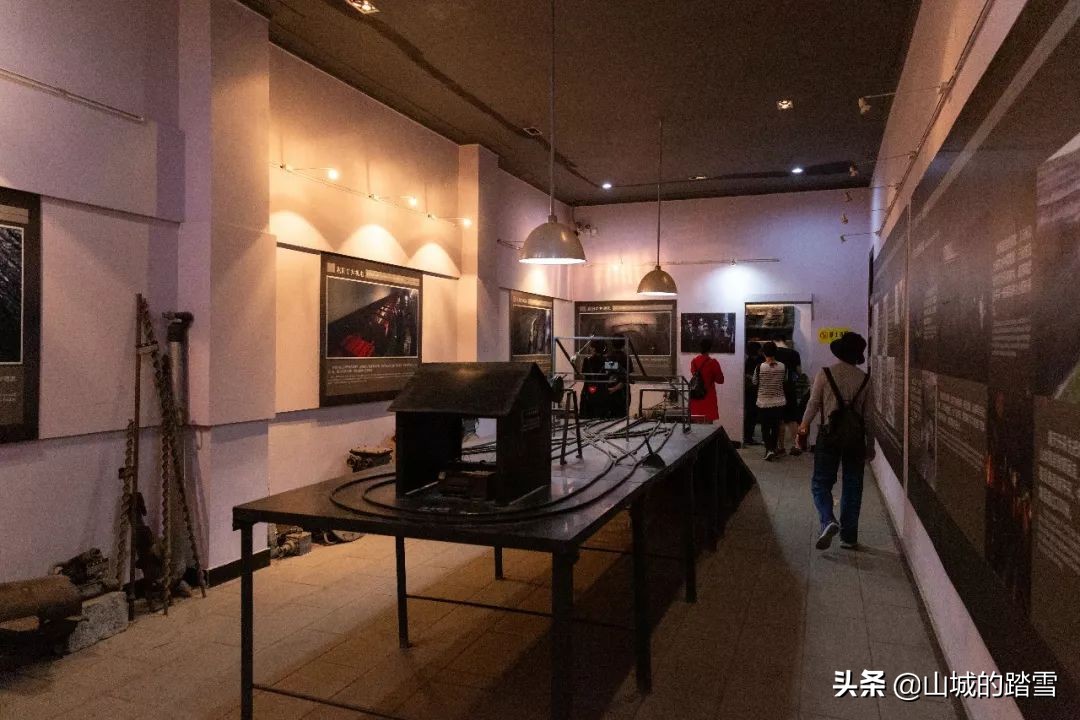 乐山嘉阳小火车值得去吗,嘉阳小火车与乐山大佛相隔多远