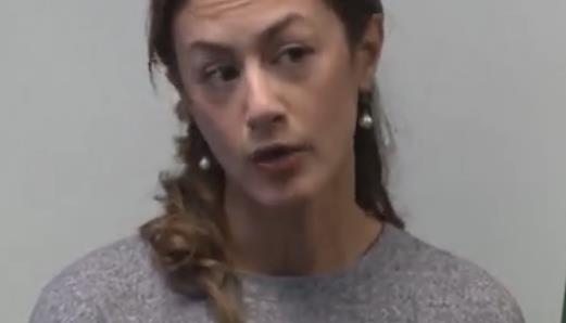 美边境扣留上百伊朗裔美国人，被扣女子：这不对，我孩子是美国人