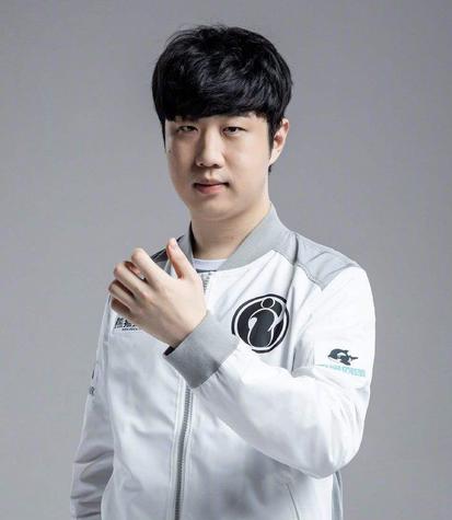 duke韩国四大上单之首,theshy和duke谁是世界第一上单