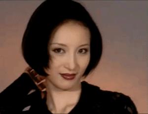 中国彩妆刷爆ins！背后“神仙”藏不住了！我：寄头可以包邮吗？