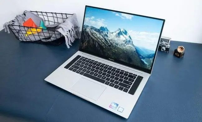 上半年最值得买的中端机,上半年值得买的手机