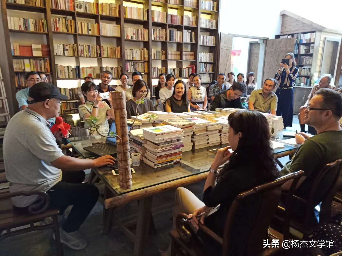 带你走进农村田野里,带你走进乡村作文