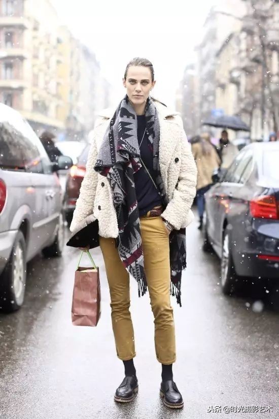 摄影初学学会这几招就能拍美照,最美人像摄影摆姿大全