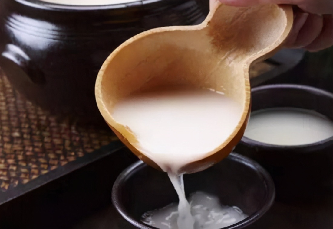 甜酒喝多了会伤脑吗,甜酒喝了会长胖吗