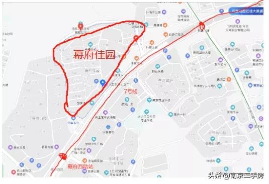 周边小区房价暴涨,垃圾遍地的小区